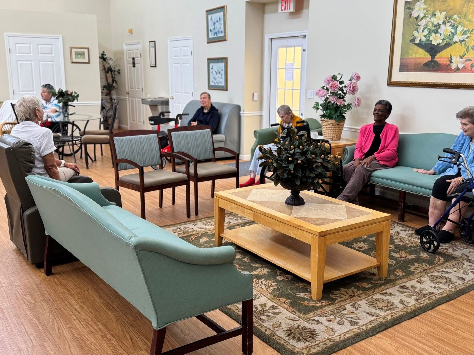 24/7 on-site caregivers and assistance